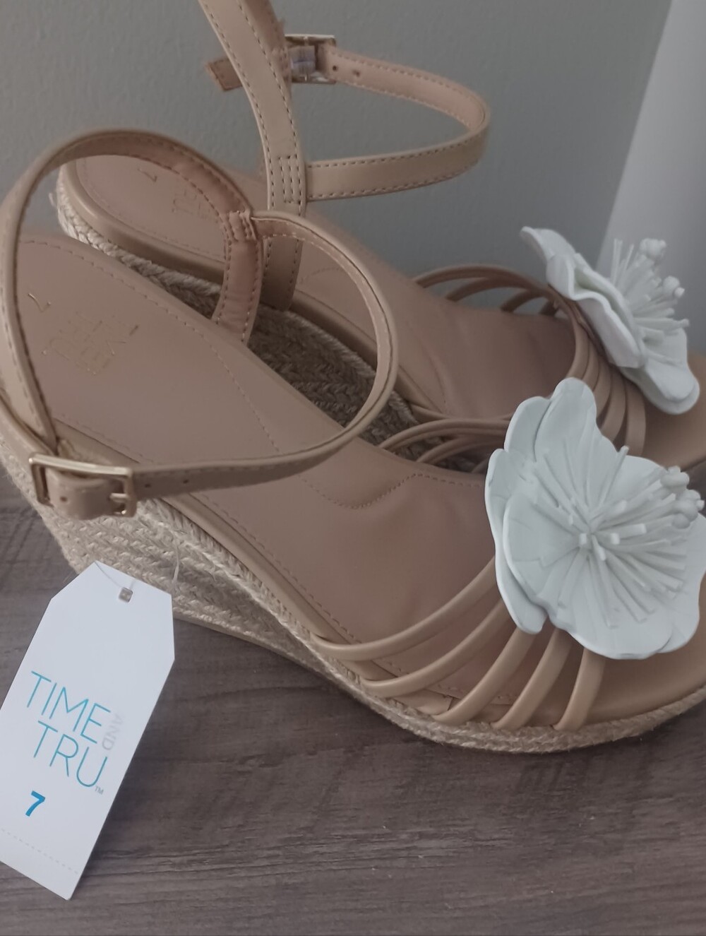 Time And Tru Wedge Sandals Sz 7 - Picture 2 of 5